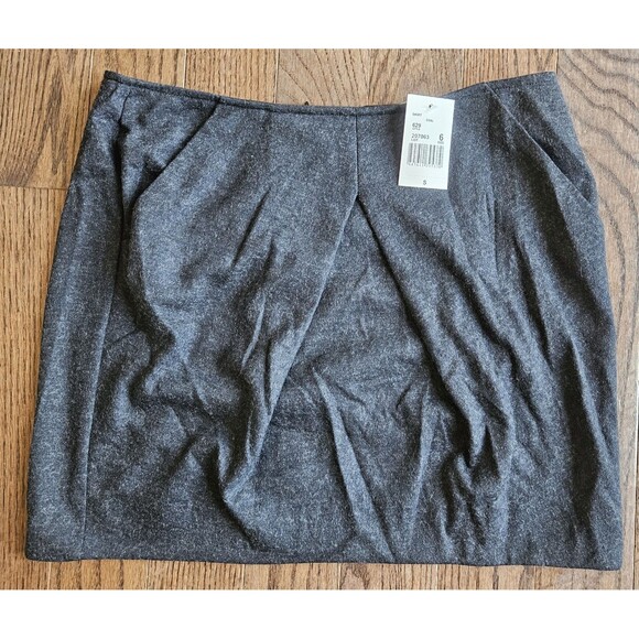 CAbi Dresses & Skirts - Cabi Skirt 6 Wool Mini Zip Gray Mini Stretch  629 NWT Pockets
